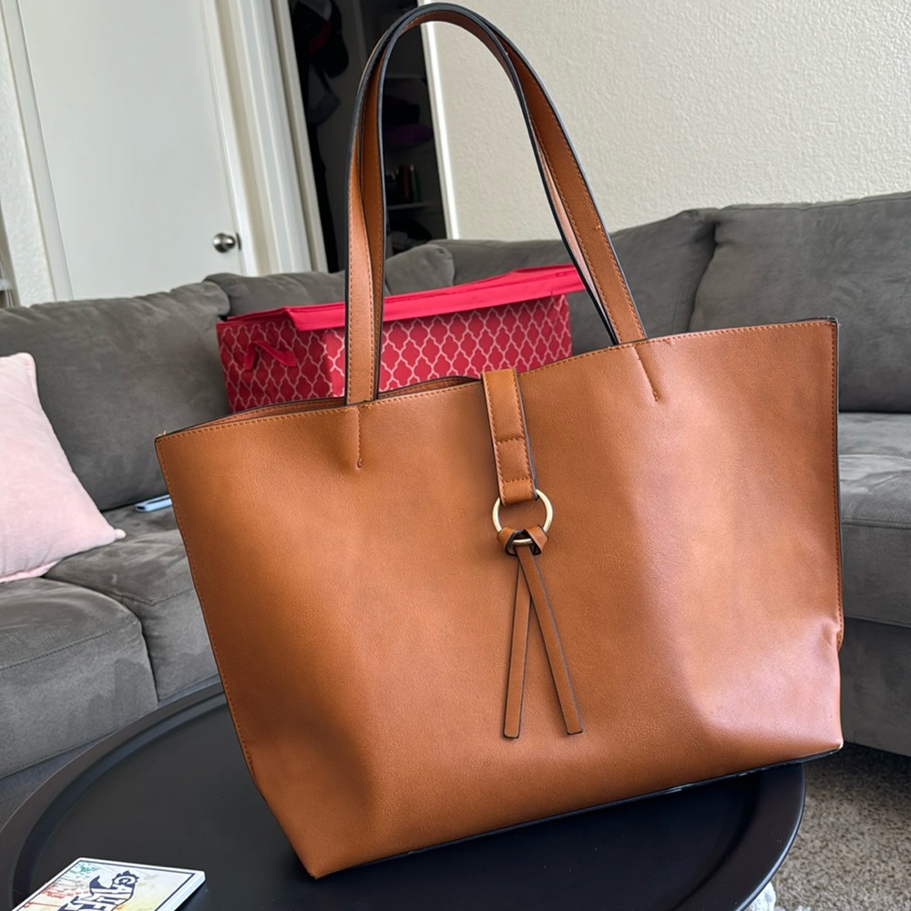NY&Co. Faux Leather Tote